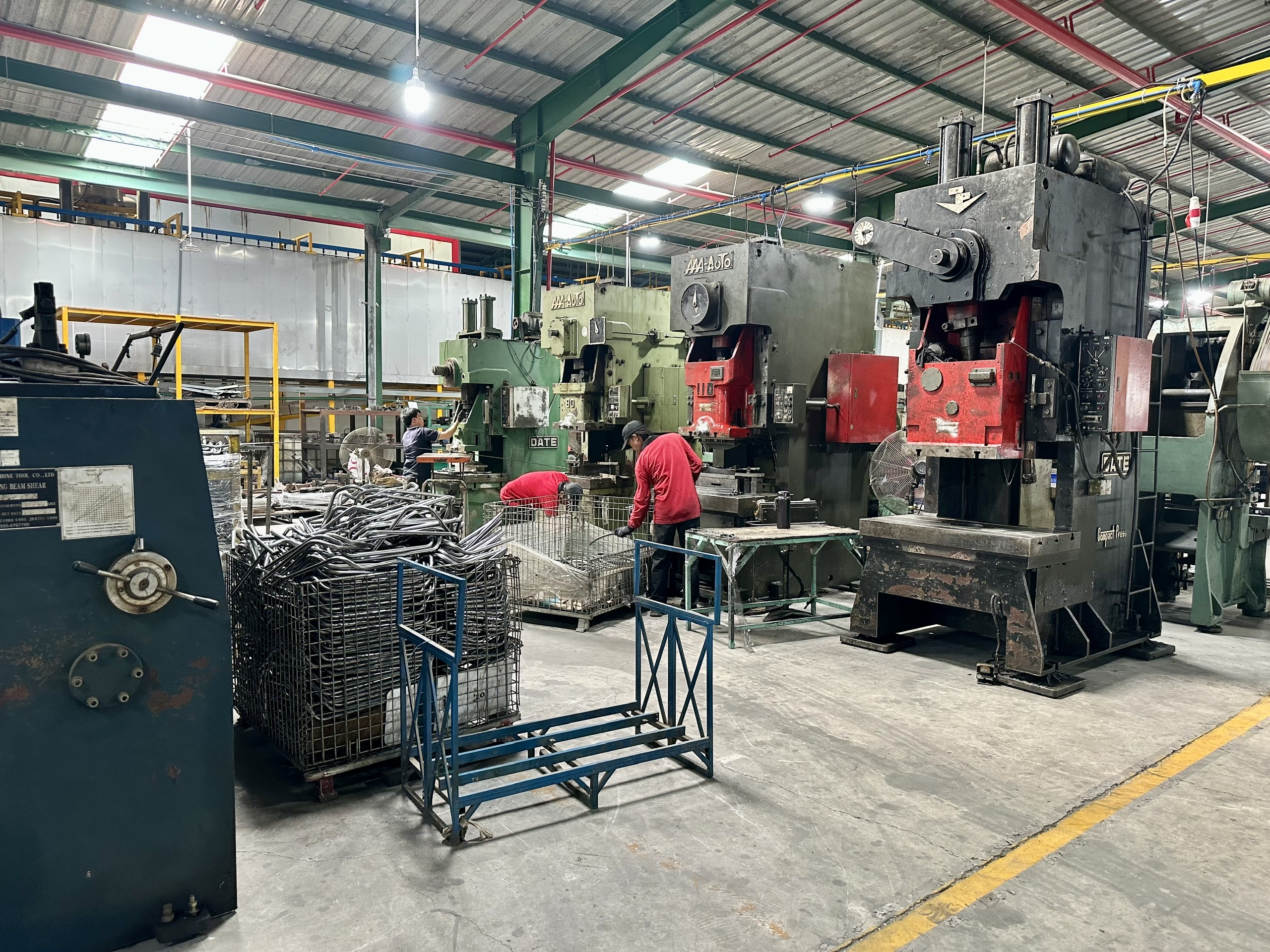Factory machinery photo 15