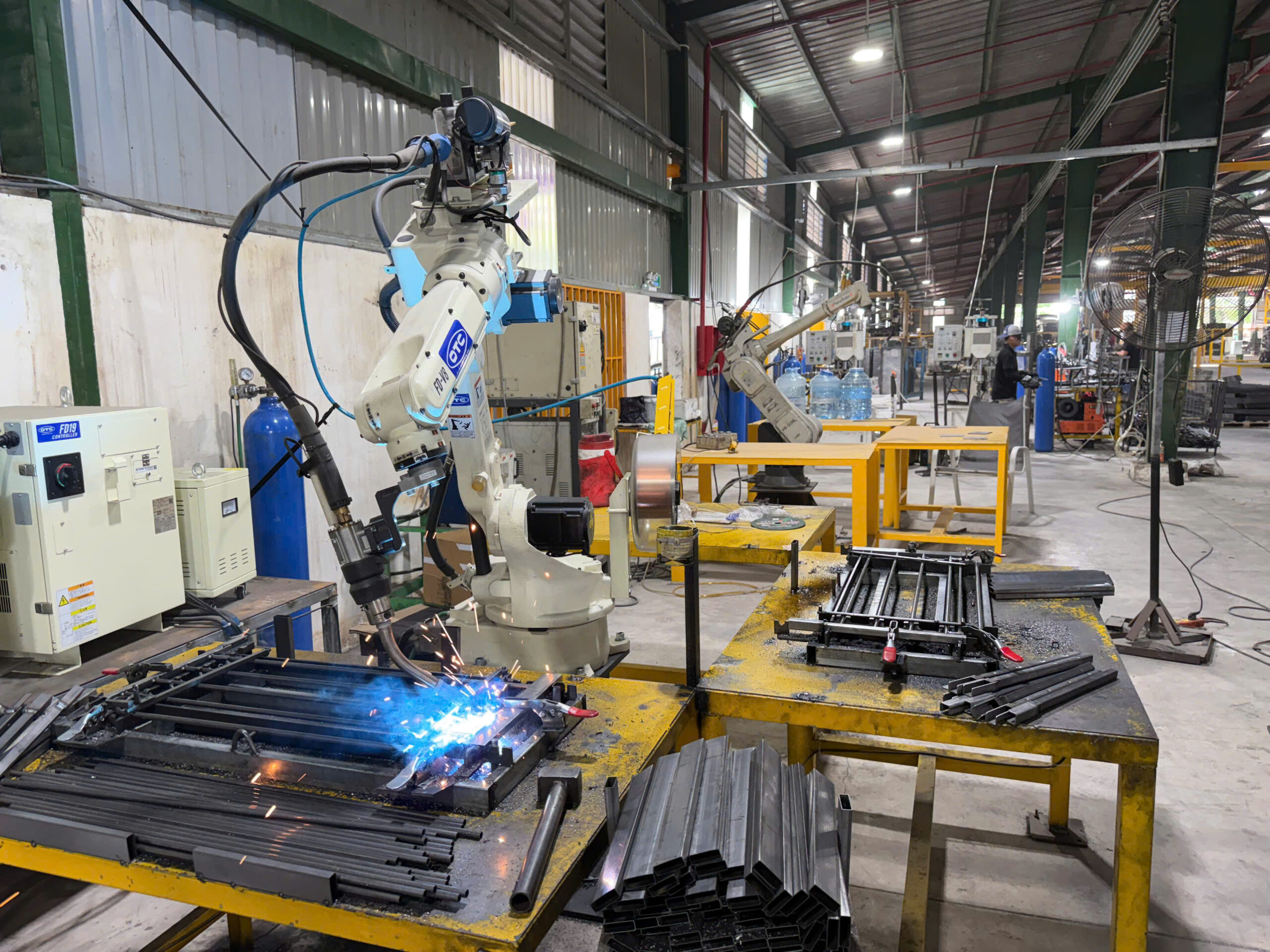 Factory machinery photo 8