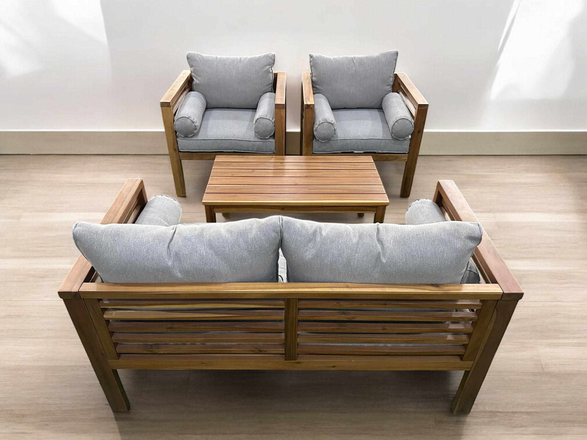 Indoor & Outdoor Furniture